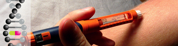 Diabetiker bei Insulininjektion