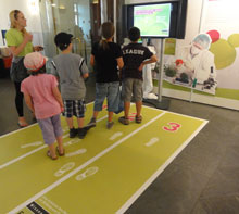 Kinder beim 1,2 oder 3 Quiz