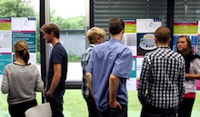 Posterpräsentation von Studenten