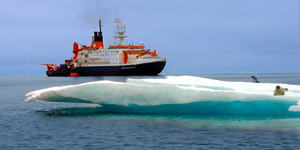 Bild des Forschungsschiffs „Polarstern“