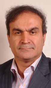 Soziologe Dr. Masoud Alamuti im Portrait