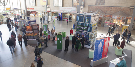Link zum Tourplan der Science Station/ Das Bild zeigt die Ausstellungsfläche der Science Station 2013