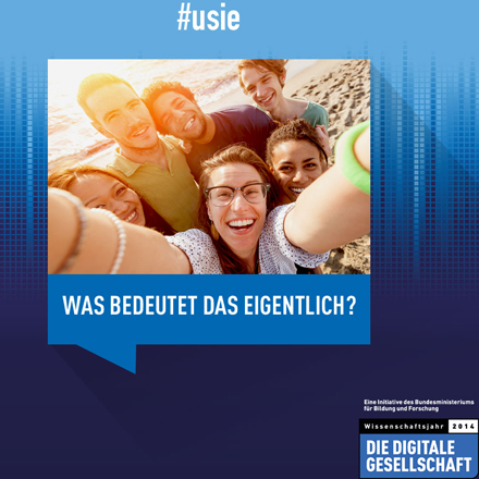 Sechs Freunde nehmen ein Foto von sich auf