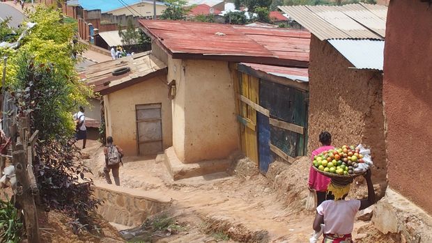 Wege und Drainagen in Kigali