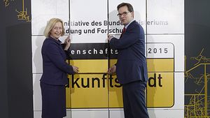 Johanna Wanka und Florian Pronold