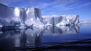 Foto eines Eisbergs in der Antarktis