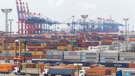 Neue Unterstützung in der Hafenarbeit