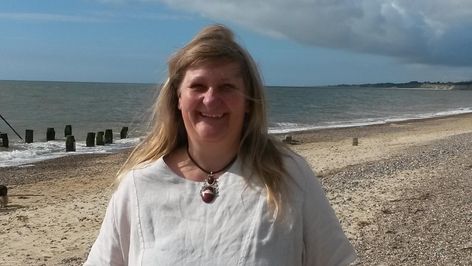 Die Meeresforscherin Silke Kröger berichtet über ihre Arbeit beim britischen Meeresforschungszentrum Cefas. Foto der Meeresforscherin Silke Kröger, Meeresforschungszentrum Cefas.