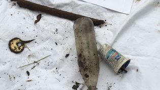 Fundbild der Gruppe CopGym R(h)ein aus Plastik