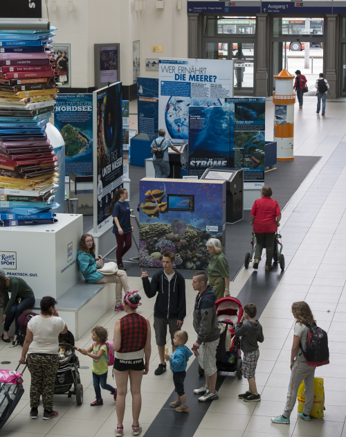 Vorschaubild zur Detailansicht der Veranstaltung: ScienceStation - Wissenschaft im Bahnhof