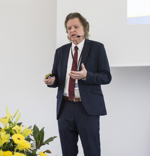 Vorschaubild zur Detailansicht der Veranstaltung: Wissens- und Kompetenzentwicklung: Prof. Böhle erklärt Wissensarten, die nur im Arbeiten selbst erlernbar sind!