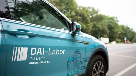 Teststrecke für autonomes und vernetztes Fahren auf der Strecke Ernst-Reuter-Platz bis Brandenburger Tor - DAI-Labor