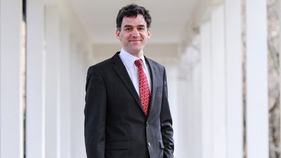 Portraitbild Prof. Dr. Jochen C. Reif