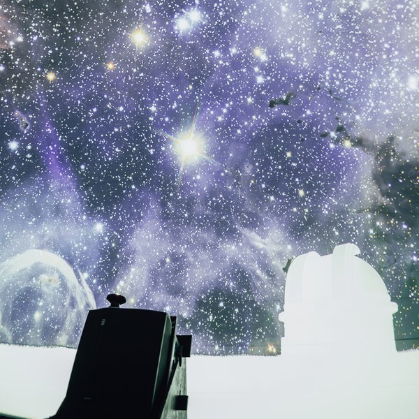 Bild eines Sternenhimmels aus dem Planetariumszelt