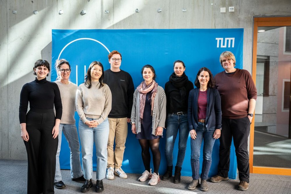 Die Gruppe junger Forschender hinter dem Projekt „Escape from Carbonia“.