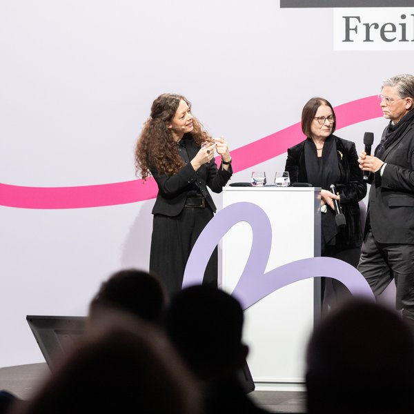 Dr. Irina Scherbakowa und Prof. Dr. Jan-Werner Müller mit Beiträgen zur Freiheit in Europa und weltweit.