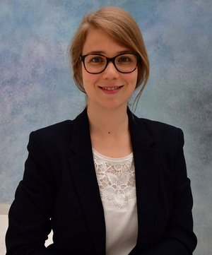 Porträtfoto von Dr. Christina Stengl