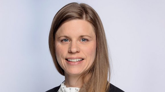 Porträtfoto von Prof. Dr. Stephanie Kullmann.
