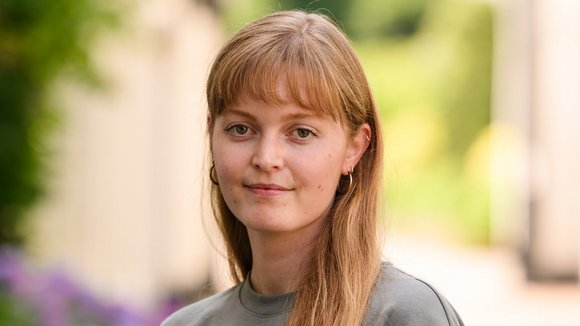 Porträtfoto von Lisa Stähler.